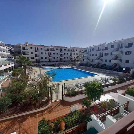 Victoria Court 2 - Lovely Apartment 65 Лос Кристианос Экстерьер фото
